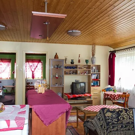 In 35384 Appartamento Balatonkeresztúr
